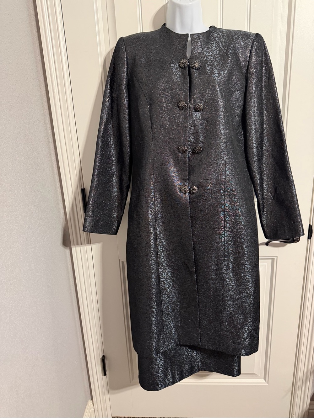 Vintage Lily & Taylor Couture 2-Piece Long Shimmer Charcoal Coat & Skirt. Size 8